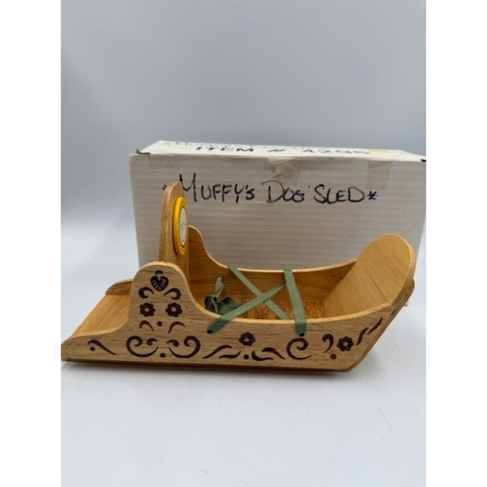 Vintage Muffy Vanderbear The North Pole Dog Sled Sleigh New In Box